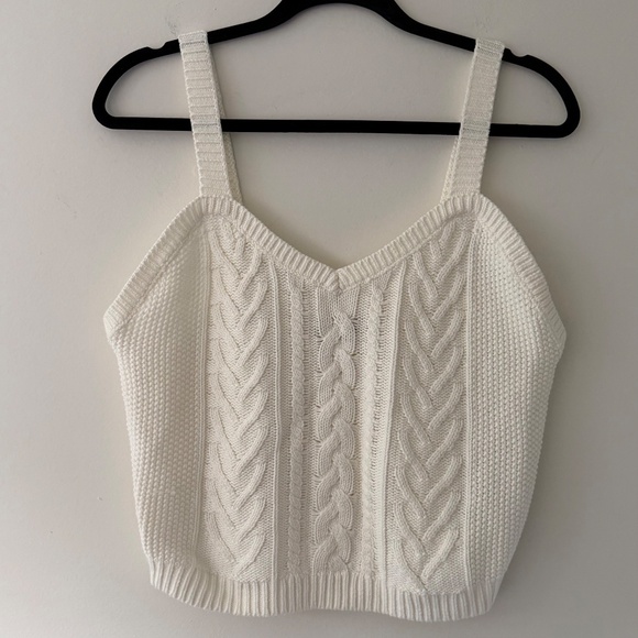 Abercrombie & Fitch Cream Winter White Cable Knit Tank V neck cropped Pretty - Picture 1 of 7
